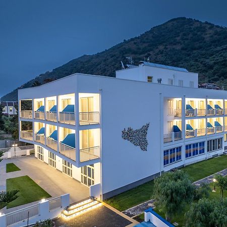 Riviera Del Sole Hotel Resort Spa Пирайно Екстериор снимка