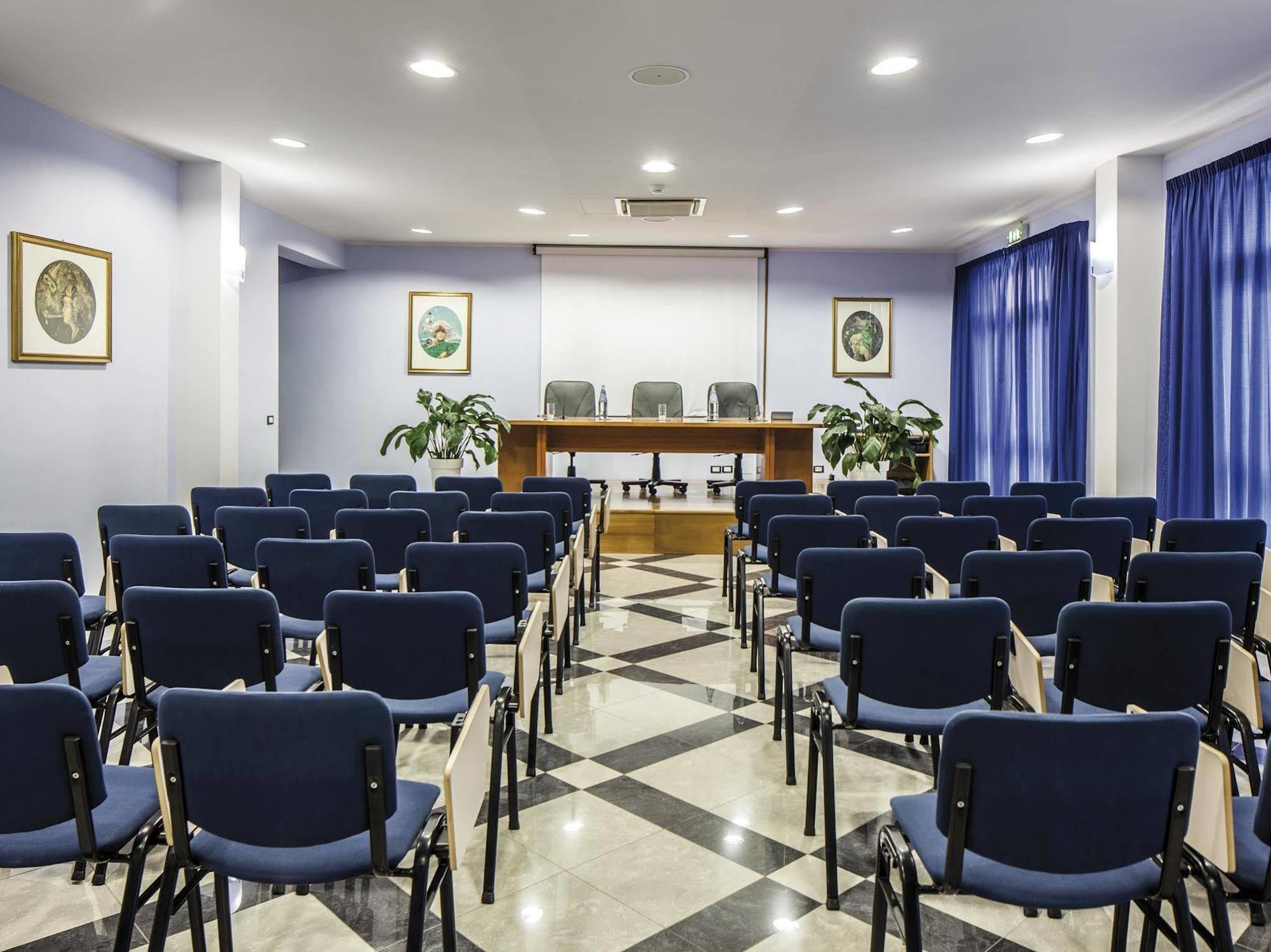 Riviera Del Sole Hotel Resort Spa Пирайно Екстериор снимка