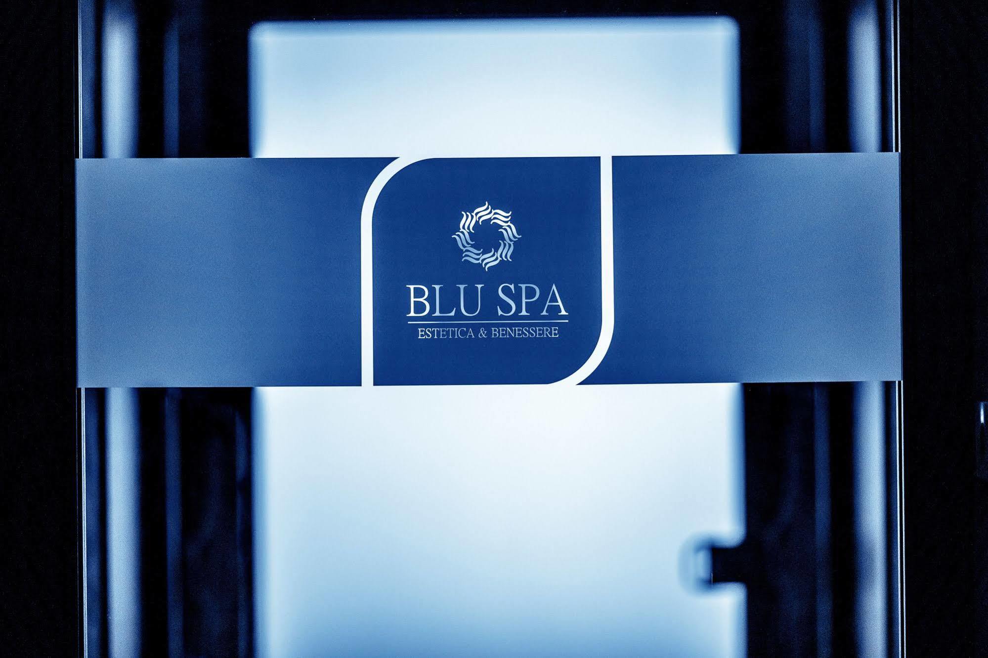 Riviera Del Sole Hotel Resort Spa Пирайно Екстериор снимка